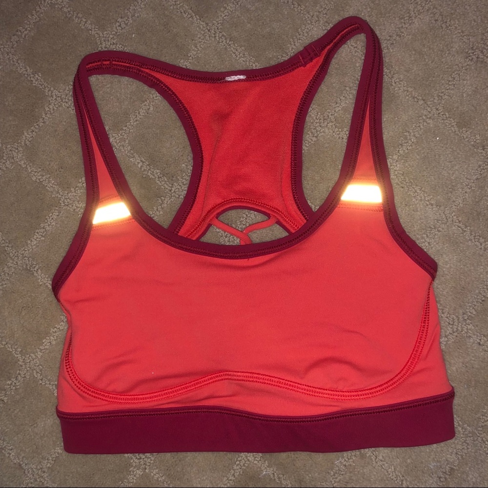lululemon sports bra